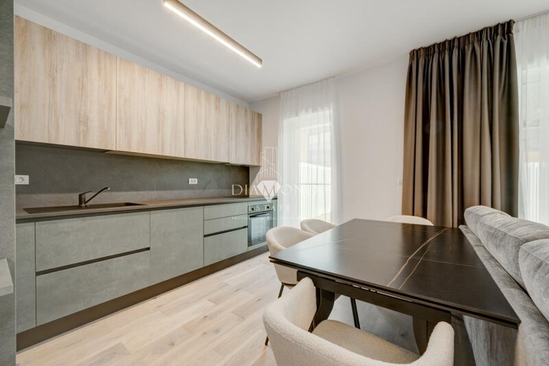 The Village, totul nou, prima inchiriere, 0% comision, duplex 3 camere.
